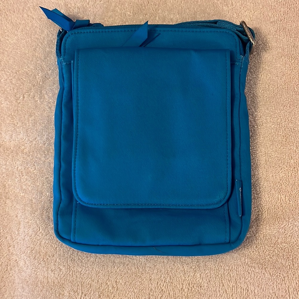 Blue Aster RFID Mini Hipster